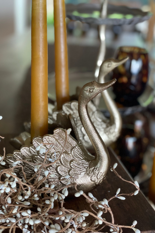 CISNE CANDELABRO DORADO