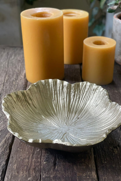 FLOR DECORATIVA DORADA